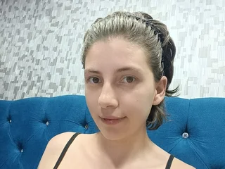 juliethlovelyx profile