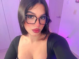 kirasweetsin777 profile