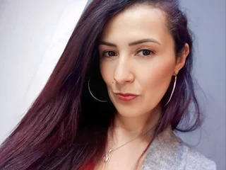 sarayhott202cl profile