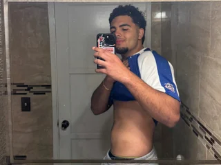 xaviereee profile