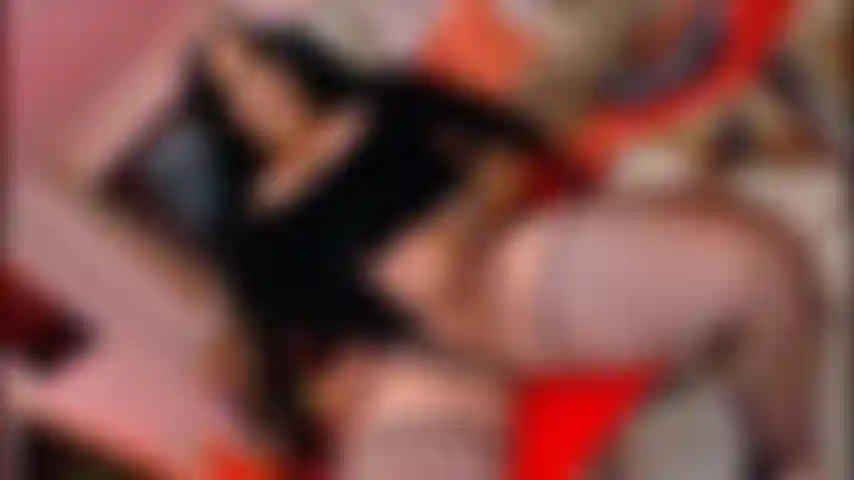 Tu mangerais ma bite ou mon cul ? Lèche mon pré-sperme.