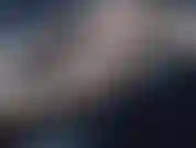 Hé, regarde cette bite dure se faire défoncer.