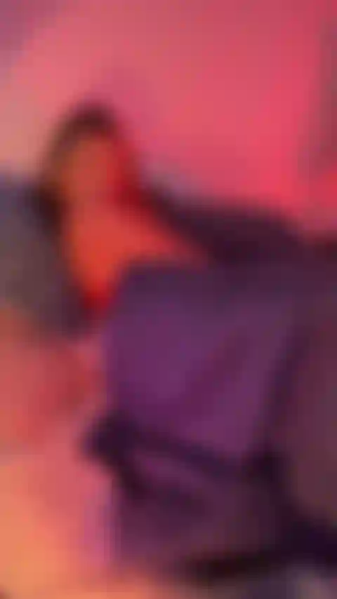 Baise-moi quand je me réveille le matin.