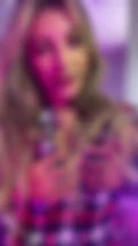 Partie 2, du lait sur mes seins.