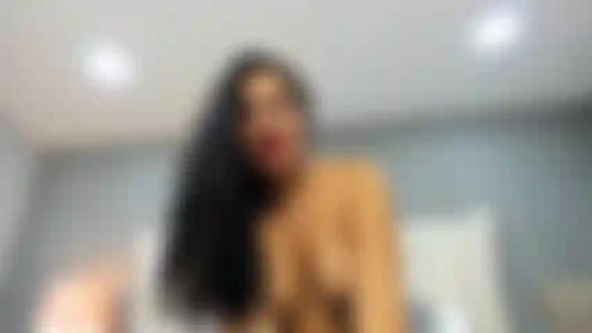 Pov : se débarrasser de sa bite dure en cowgirl.