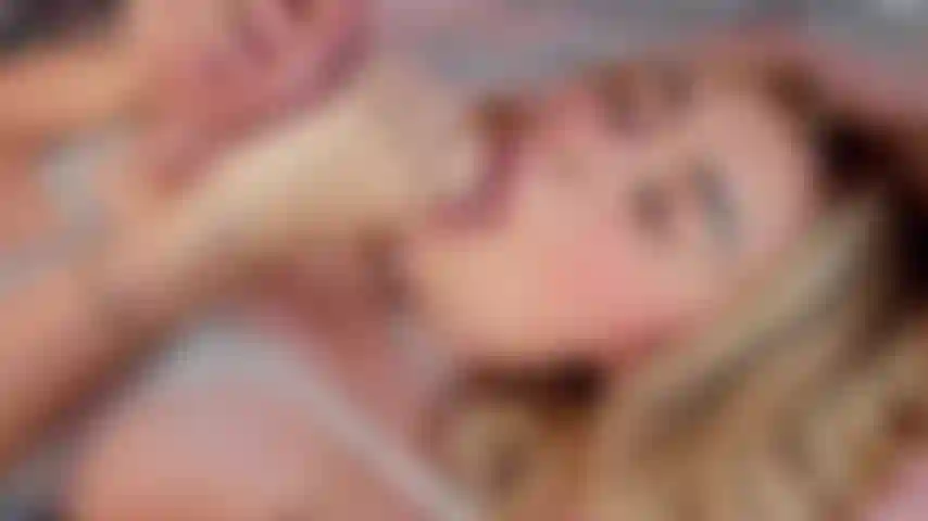 Look at me and tell me Don't ya want me now ?let get taste