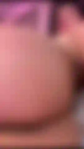 Un peu de mon corps, j'aime être admirée par toi.