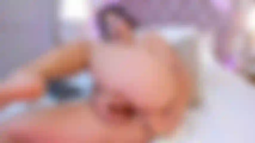 Si tu aimes le lait, tu devrais entrer, je te ferai halluciner avec mon sperme !