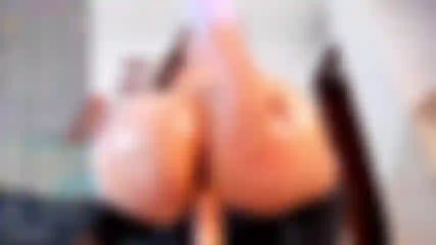 Tu aimes la façon dont mon cul saute