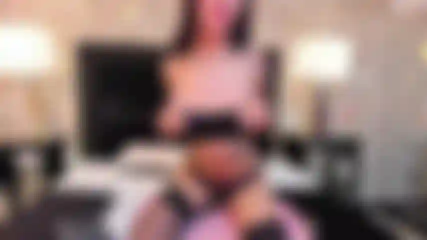 Ces trous veulent être comblés par toi.