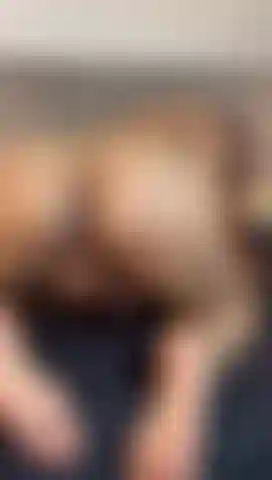 J'aime me masturber en levrette.