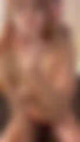 Gorge profonde avec mon gode.