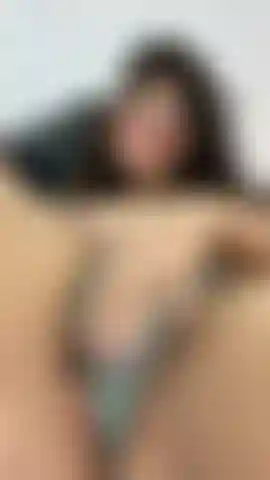 Hot panties and squirt!