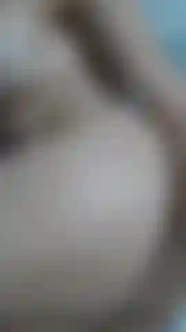 Mon premier anal avec jouet.