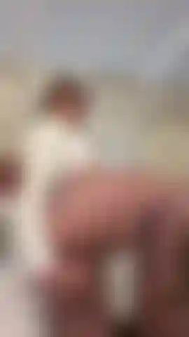 Le rebond de mon gros cul rendra ta bite si dure, laisse-toi aller, explose et remplis-la de ton lait.