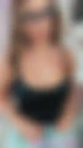 Aide-moi à enlever ce jean, non nue.