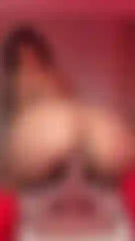 Regardez comment cette énorme bite me baise 💦.