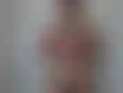 Gommage au luffa popsicle du jour de l'indépendance - regardez-moi devenir tout savonneuse avec mon luffa rouge, blanc et bleu.