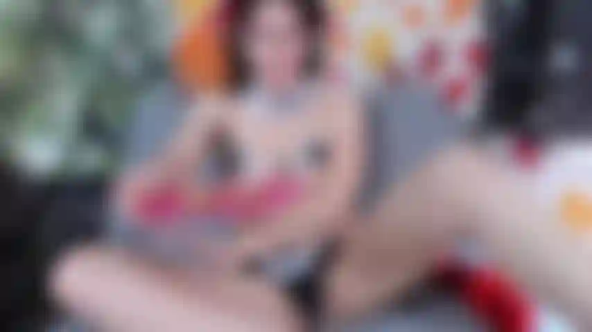 Asmr kitty maid baise le maître.