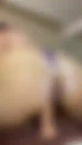 🔥 mmmm, twerking with my dildo inside me, my bum covered in cum 🔥