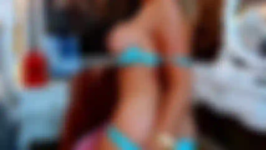 Branle-toi.... Yumi.