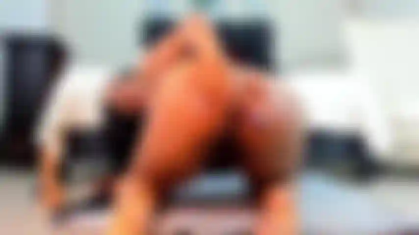 Doigt dans le cul !!