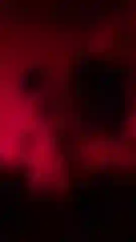 RED LIGHT STRIPTEASE BY THIS PAWG