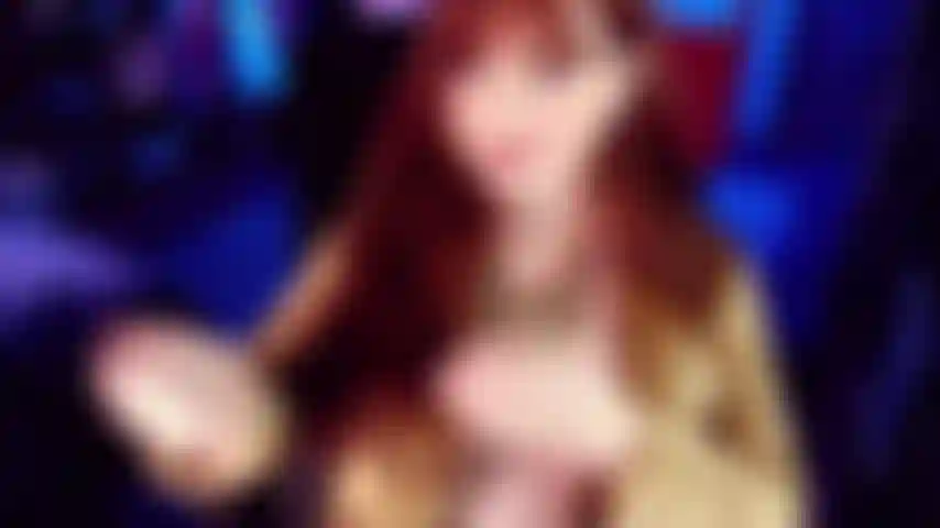 Domination sensuelle - le genre d'attention sensuelle mais dominante qu'une petite amie spéciale pourrait vous accorder. Oui, oui, vous pouvez voir tous ses avantages mais vous êtes définitivement en dessous d'elle. Faites attention aux parties qu'elle vous demande de faire.