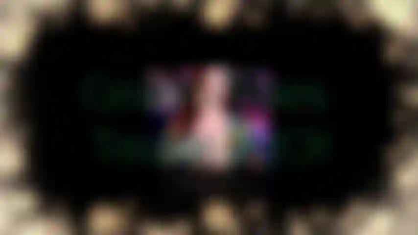 Green toes tease & joi - je me sens tropicale, je porte une robe verte très décolletée qui s'accorde parfaitement avec mes ongles verts. Si vous êtes fan de choix de vernis sauvages, c'est un incontournable de votre collection. Il y a des seins et une chatte dans ce clip !