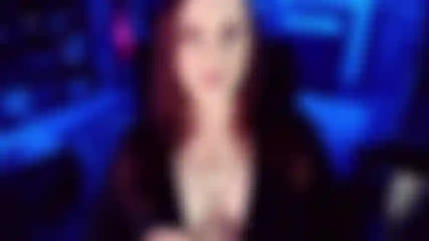 Sensual topless joi - bonne nouvelle, tu peux commencer à travailler ta bite pour moi. Deviens plus difficile pour moi de minute en minute avec des caresses lentes. Serre cette bite plus fort pour moi. Le contact visuel intense, les rappels respiratoires et très instructifs.