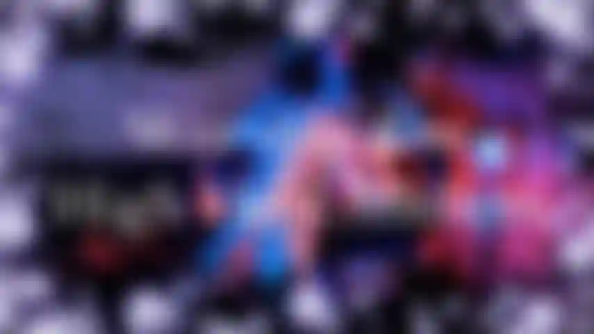 Culte pour les accros aux talons hauts - et ces magnifiques talons ne restent même pas sur tout le clip.