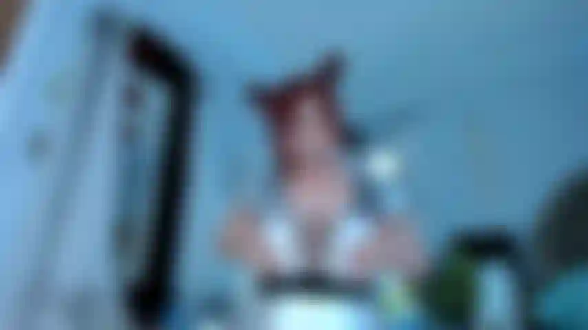 Une spacegirl en spandex qui adore les propos grossiers.