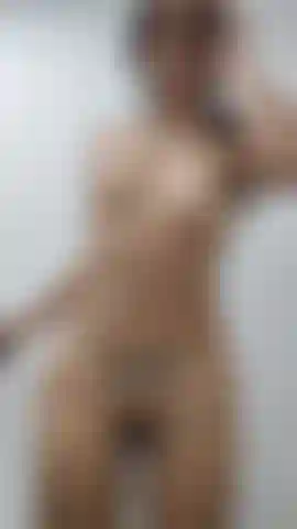 rubbing my clitoris to feel pleasure