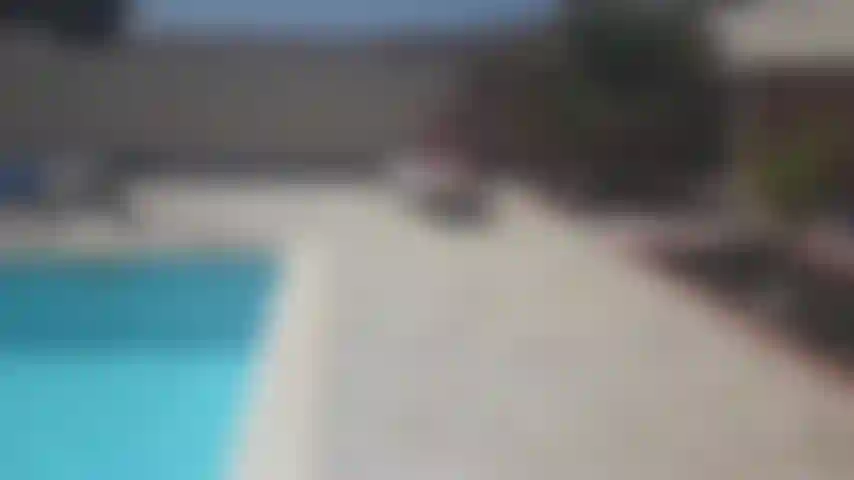 La vidéo la plus coquine et la plus salope jusqu'ici - je baise un inconnu, dans ma chatte, ma bouche et mon cul - il jouit dans ma chatte, je l'avale.. Une grosse bite veinée d'un homme plus âgé.