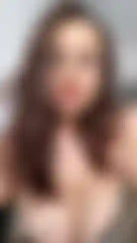 Cigarette, soft moans, and a mouth made for sin. Watch me ruin your focus one word at a time.