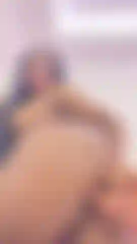Hmmmmm baise-moi c'est délicieux.