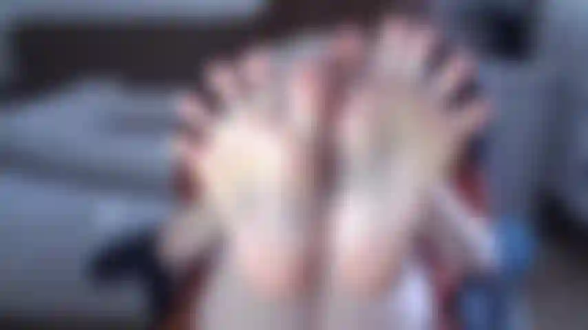 Tes petits pieds préférés dans l'huile.