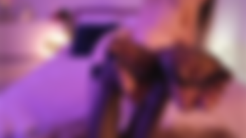 Des semelles et des bas.