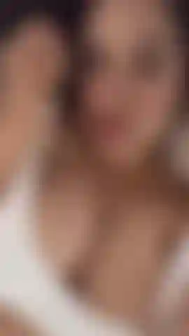 Les seins d'anas hills.