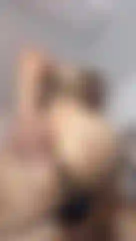 Je doigte le trou du cul.