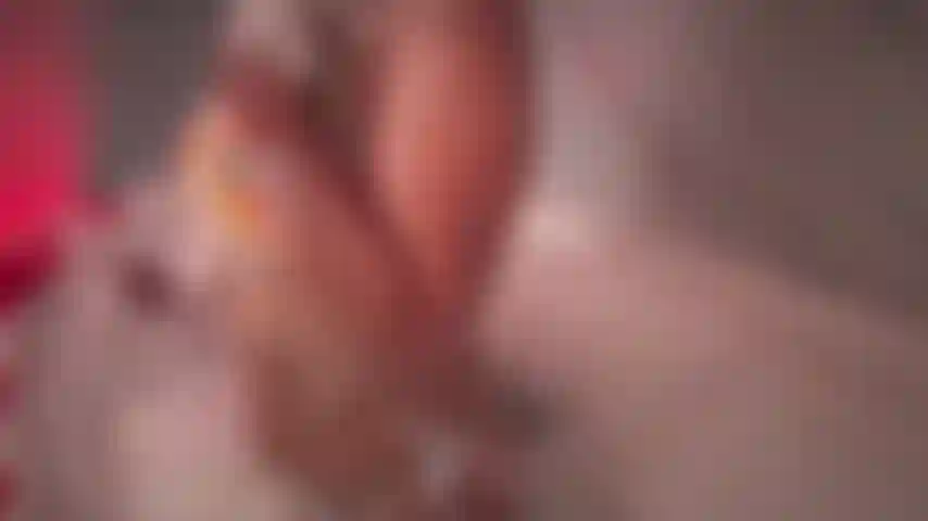 I'm really horny. Shall we play in the water?