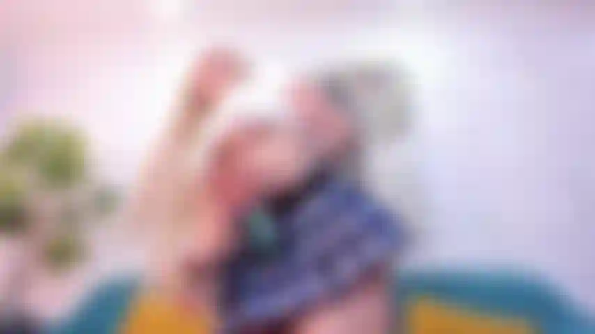 Oil in my big tits so that your Polal resavo