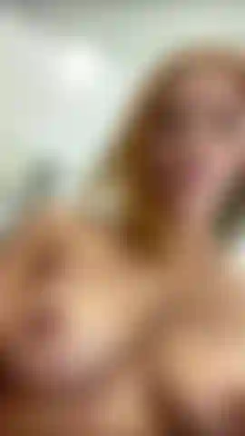 Cabine d'essayage au magasin masturbation.