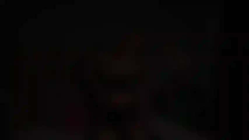 Déesse sexy et blonde felisha.