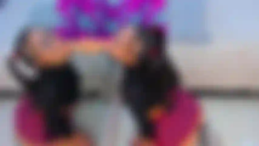 Gode bj dans le miroir.