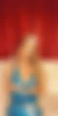 Bonne année baise anal avec anita dark.