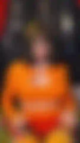 Pov : velma veut que tu te branles pour elle... Cosplay/pov/roleplay. Velma n'est pas contente que fred veuille toujours partir avec daphné. Elle propose un jeu mutuel à l'arrière de la mystery machine, sous sa direction.