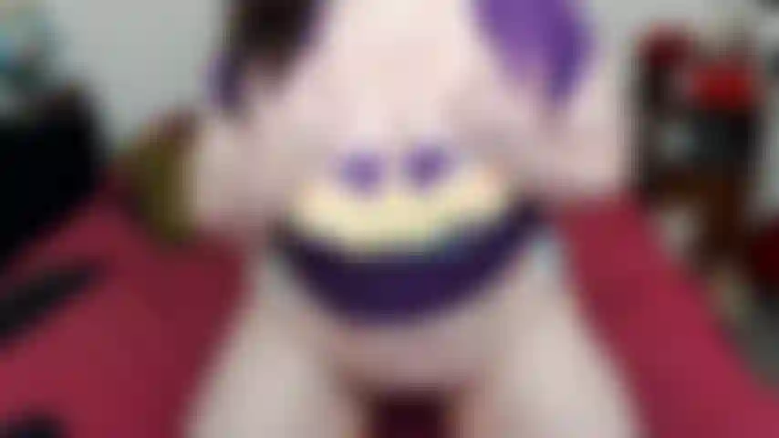 Le string bleu twerk et taquine