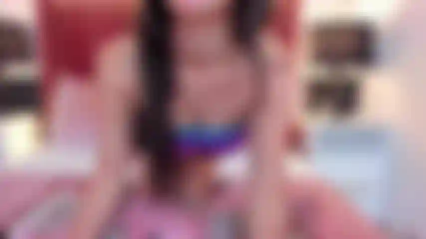 Une bonne pose pour les détails de ma masturbation parfaite et excitante.