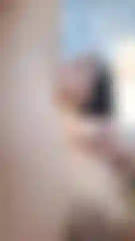 Quelle masturbation excitante, pleine de mon jus.